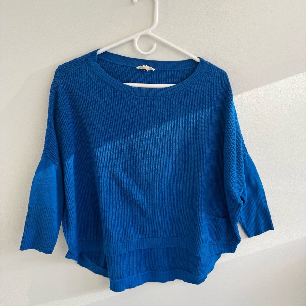 Eileen Fisher Blue Long Sleeve Sweater with Front Pocket